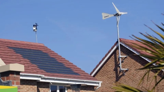Why You Should Consider Solar Roofing For Your Home?