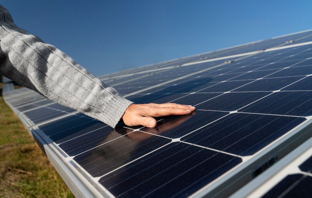 How Solar Panels Work on Cloudy Days