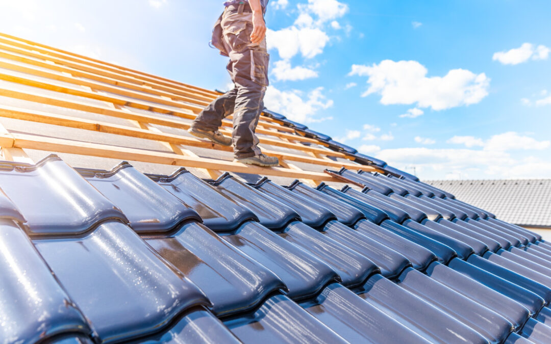 How to Choose a Roofing Contractor: A Guide